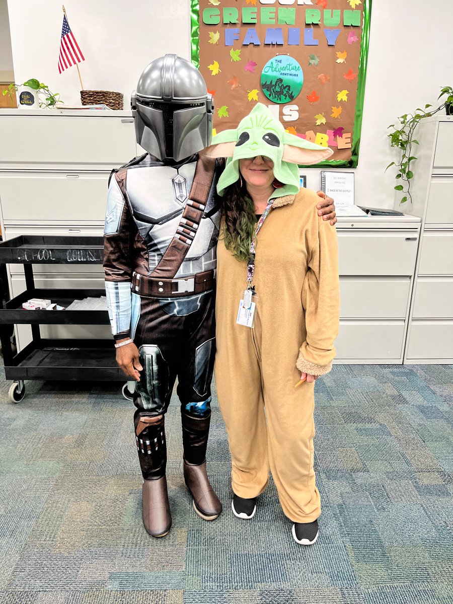 Dress like a frisbee character day part one