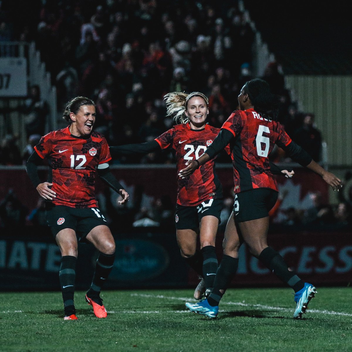Canucks_Abroad's tweet photo. 🍁 MATCHDAY
Smiles all around as Les Rouges avenge Saturday's loss to Brazil with a 2-0 win in return tonight!
Huitema and Rose with the goals for the #CanWNT/#CanXNT — D'Angelo shuts out the #SeleçãoFeminina for the clean sheet.
FT | 🇨🇦 2-0 🇧🇷 | #CANvBRA (📸: @CanadaSoccerPR) https://t.co/TLXHeJmwnd
