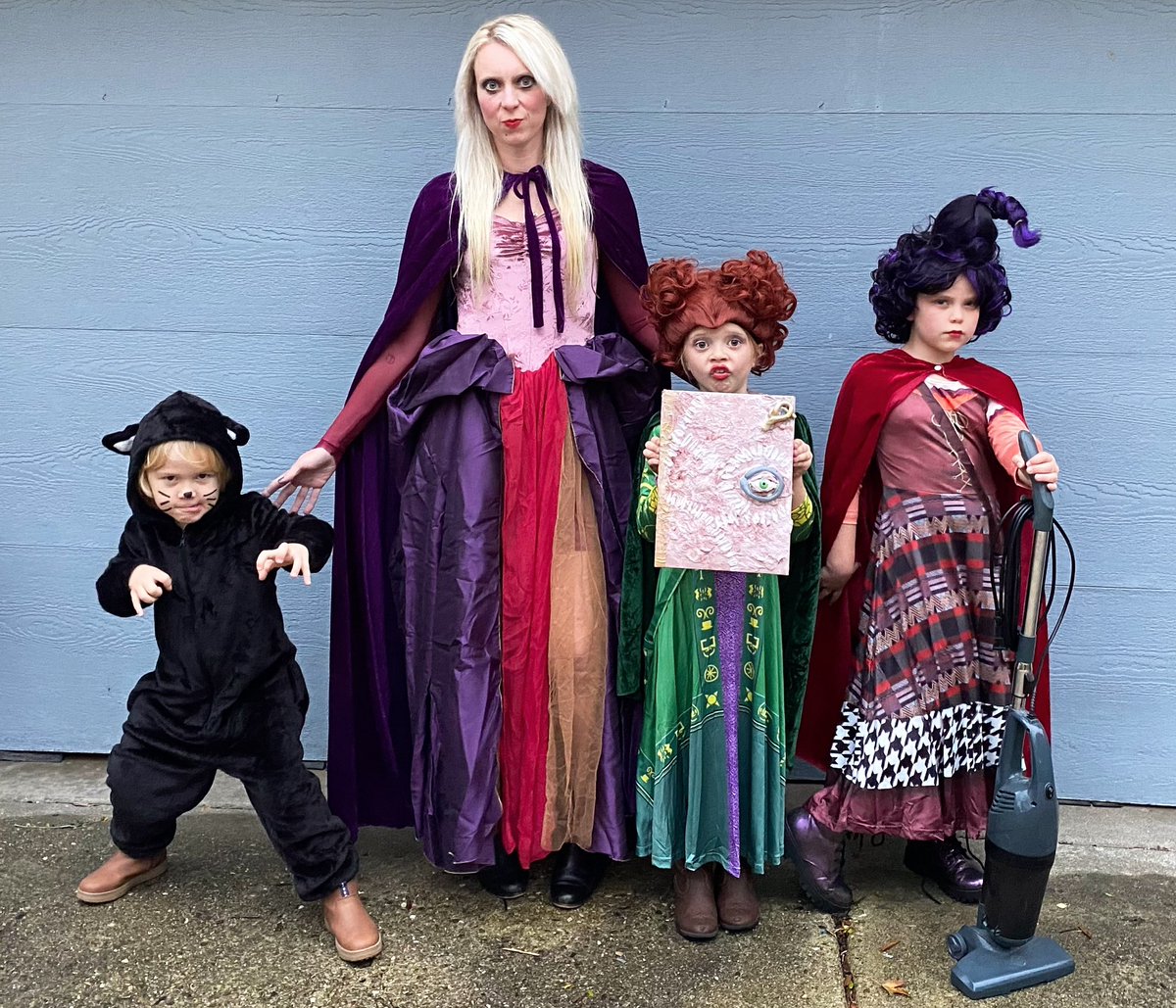 We’ll put a spell on you…✨