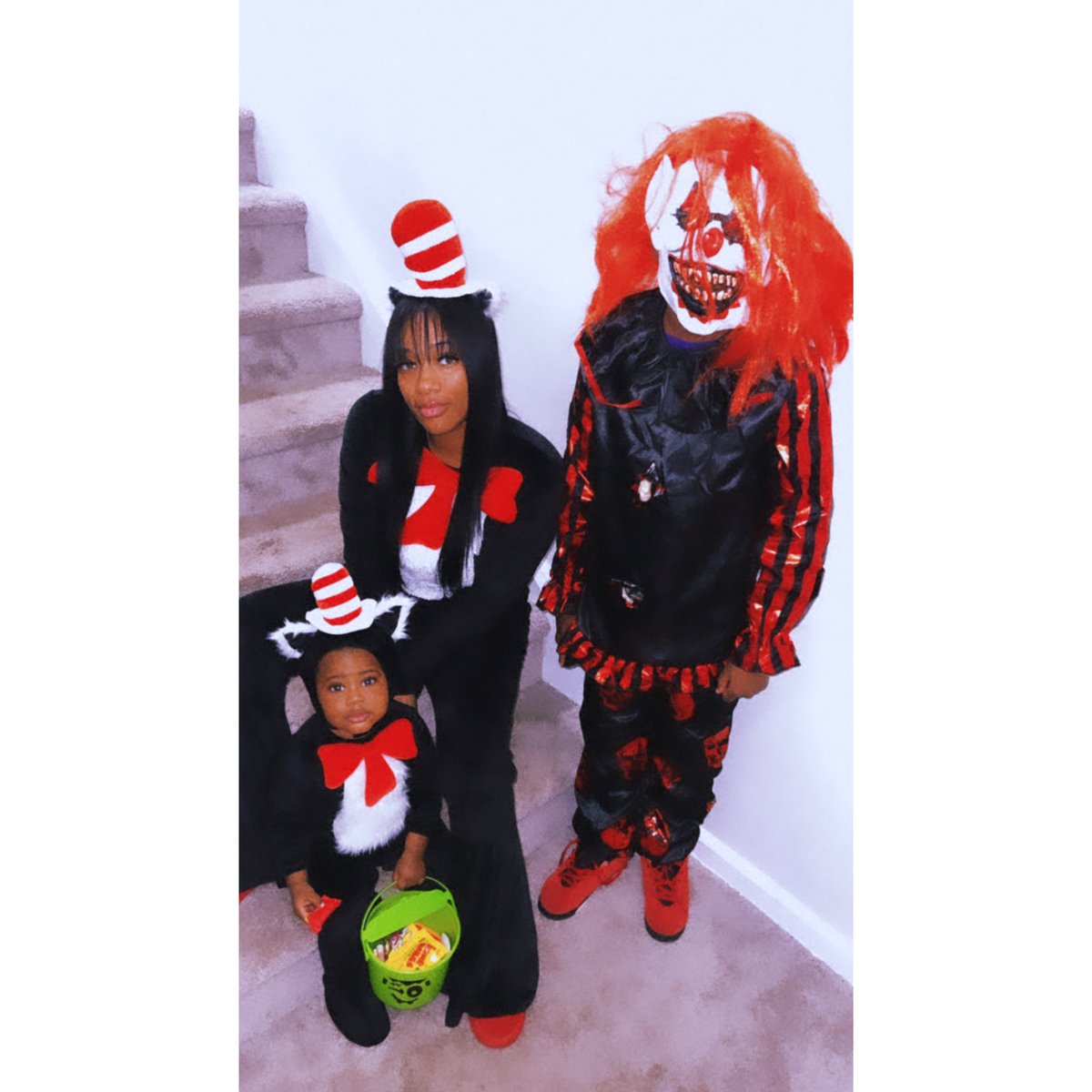 arrogant_tayyy's tweet photo. happy halloween #mytwo 👻❤️ https://t.co/AmAnnUx7Nb