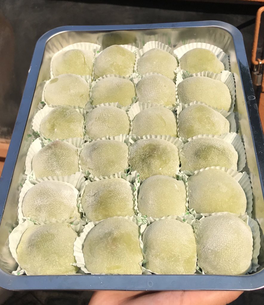 nihsolayang's tweet photo. siapa tau ada yg mau daifuku dan mochi bites yang lagi viral🤩, hayuk di order. ready setiap hari, siap antar ke tembalang dan pedurungan 
#daifuku #Semarang https://t.co/iGfb5LNvnD