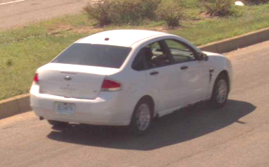 EmilyRittman's tweet photo. The MSHP is trying to find this vehicle. A white 2008 Ford Focus with MO Registration of XG1F7V and VIN number of 1FAHP35N98W178914. It’s described as a vehicle of interest in an investigation into a deadly crash that killed Ocalla Snyder. Any info? Call 816-474-TIPS. 
@KCTV5 https://t.co/OPUi0cr511