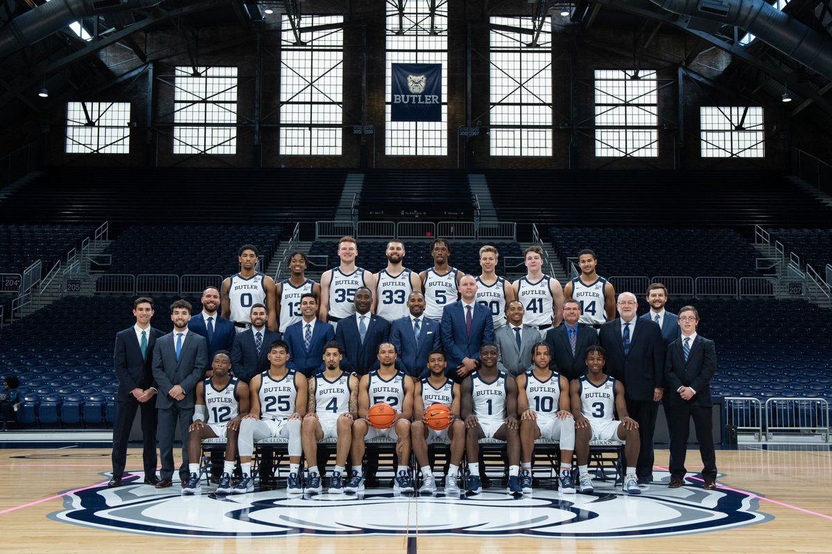 Your 2021-22 Bulldogs. 👋