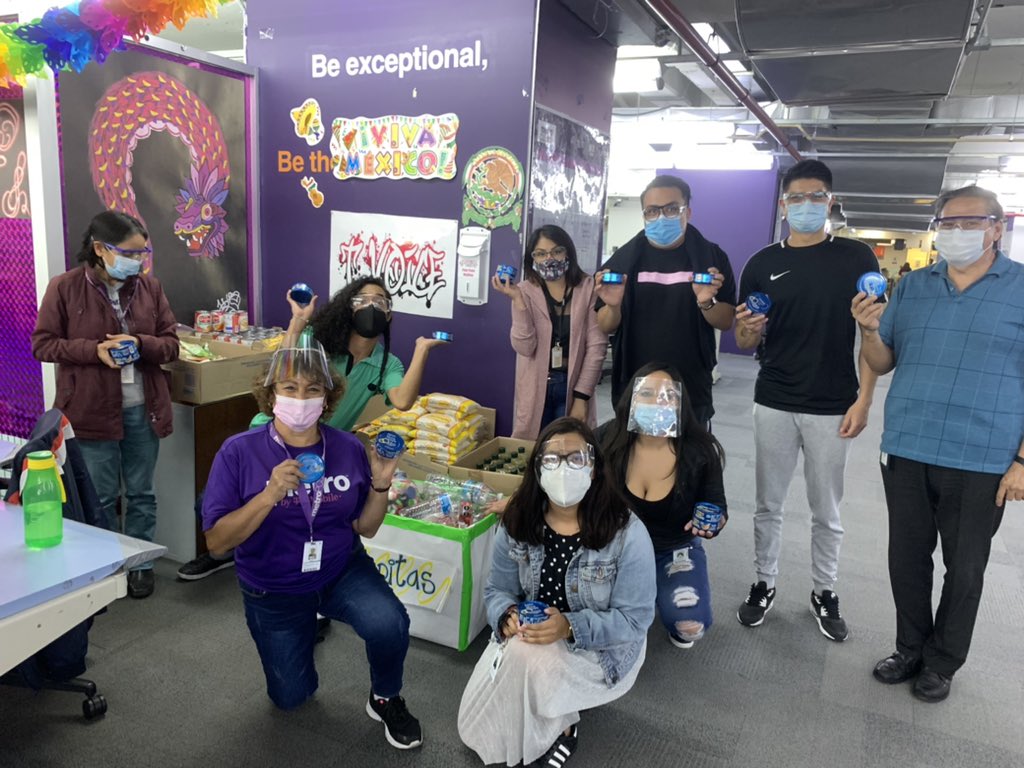 #WeAreMetro community service 💜thanks <a href="/metrobyTMOCDMX/">CDMX</a> for do this real 💜mission accomplished 💜 all our wonderful agent do this posible food for children with cancer of AMANC 💜 <a href="/MetroByTMobile/">Metro by T-Mobile</a> <a href="/HPDEC1969/">Hector Perez</a> <a href="/jayndallas55/">PJ Moore</a> <a href="/oscaruizqasuper/">The voice avanger</a> <a href="/Daniel_S181/">DANIEL</a> <a href="/Josie_MPCS/">Josefina Garcia</a>