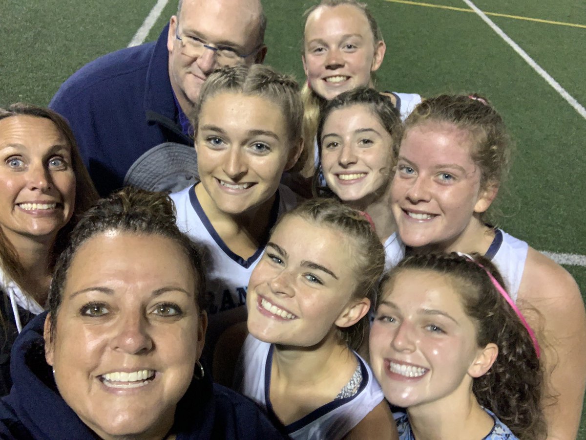 ❤️❤️❤️ SO VERY PROUD OF OUR SENIORS! ❤️❤️❤️ Kendall, Kate, Jill, Caroline, Maura, &amp; Lindsay we can’t thank you enough for all your hard work and dedication!!  We appreciate you in so many ways!! 💪🏼 Bring it the rest off the season!! 💪🏼