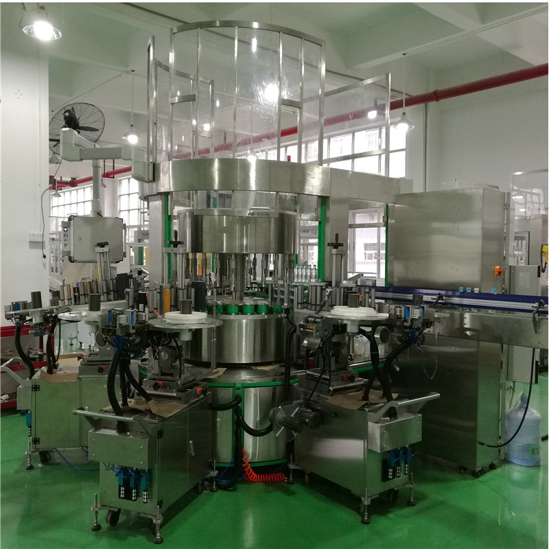 JDWater2018's tweet photo. Seasoned professionals &amp; top-notch technologies enable Shenzhen J&amp;D Drinking Water Equipment Co., Ltd. to ensure efficient production. #ovalbottlelabelingmachine #automaticstickerlabelingmachine #winebottlelabelingmachineforsale https://t.co/hNAD3KypqN