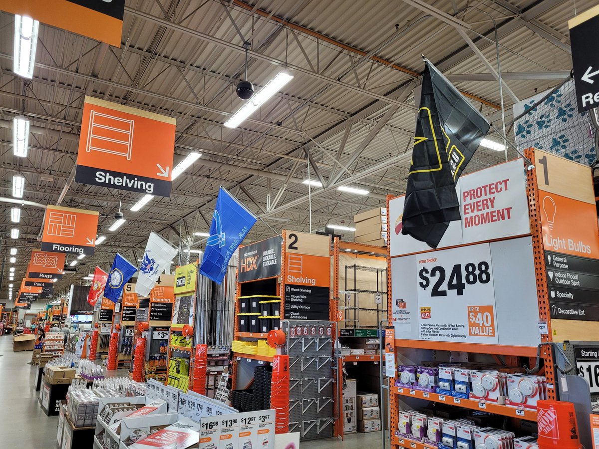 AndrewB71540413's tweet photo. Put our service flags up today in store. Love the way it turned out! Shout out to Paul and Becky for taking care of this (both vets themselves) @P_Rod2024 @HDmikebooso @Myron50978924 @BPlantenberg https://t.co/tHFqvexlw9