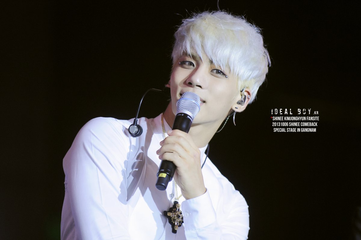 jjongonthisday's tweet photo. 131006 Gangnam Hallyu festival https://t.co/Utf12I2xbb