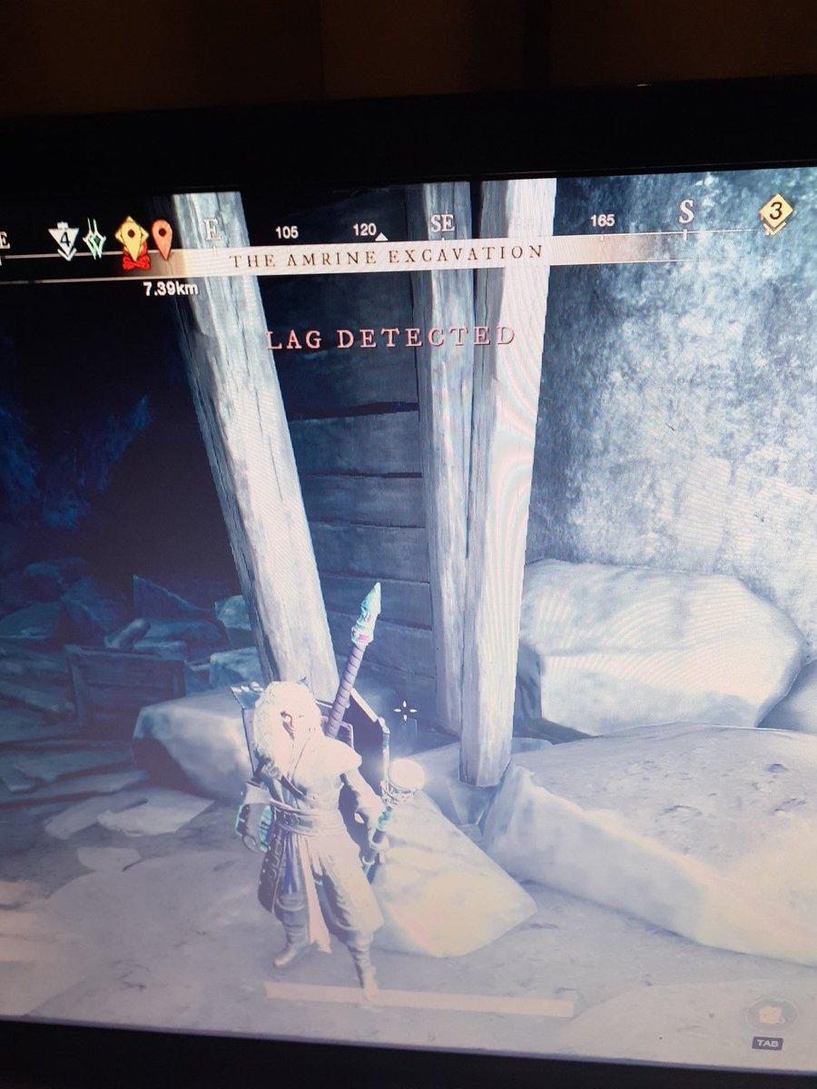 AshyAtmosphere2's tweet photo. First experience of a dungron. Gets "lag detected". Prevents from moving or loading any players. Thanks #NewWorldMMO now stuck on a main quest i cant complete https://t.co/m4DoNX42kn