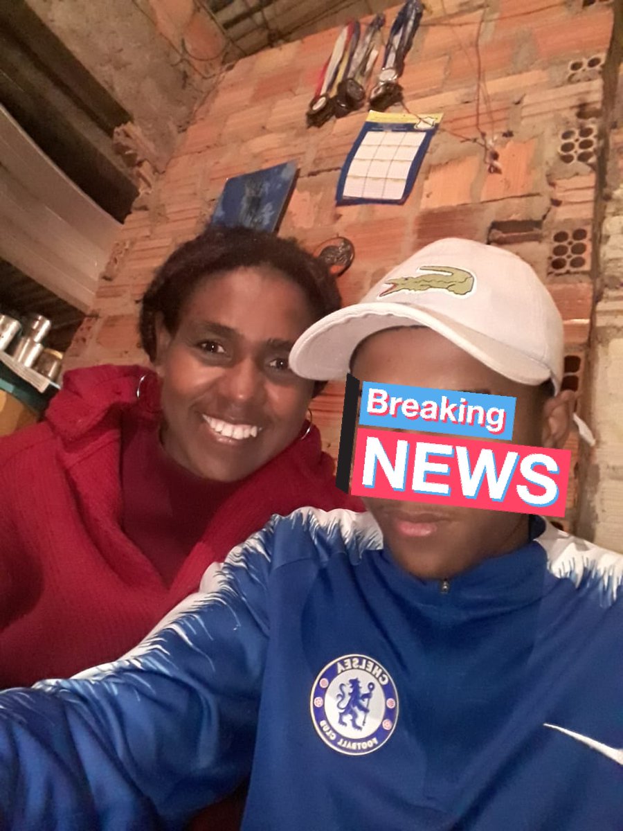 humildade470's tweet photo. Nunca é um adeus sempre um até logo, vamos se encontra sempre nos meus sonhos e na minha vida, TE AMO MÃE ❤👸🏾🙌 https://t.co/JPhynFlt8H