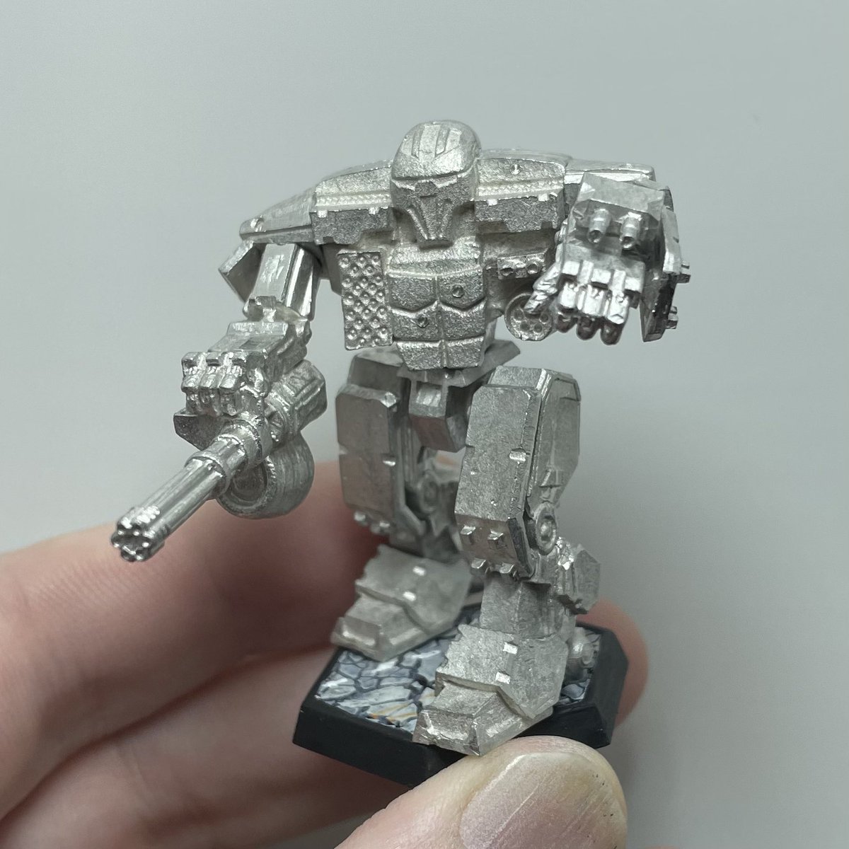 KierdaleModels's tweet photo. Bringing out the big guns!
Our next mech was my son’s choice: the AS7-D3 Atlas III. #battletech #mechwarrior #alphastrike #battletechalphastrike #catalystgamelabs #battletechminiatures #AS7D3 #atlasmech #atlasIII https://t.co/7Ecta7w7mS