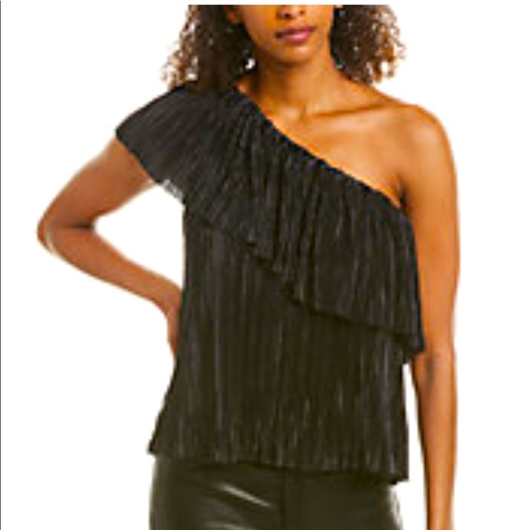 So good I had to share! Check out all the items I'm loving on <a href="/Poshmarkapp/">Poshmark</a> #poshmark #fashion #style #shopmycloset #raga #shein #bbdakota: posh.mk/sN3gTM1r7jb