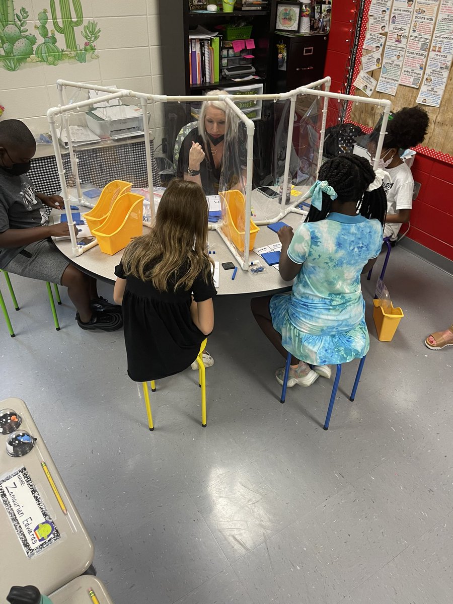 KBensonLES's tweet photo. Want to see something great for kids?.?.?.?. #mathsmallgroups @AMSTI4all @AMSTI_UM @TCBOE_LES @TCBOE https://t.co/8tBwfoXMHd