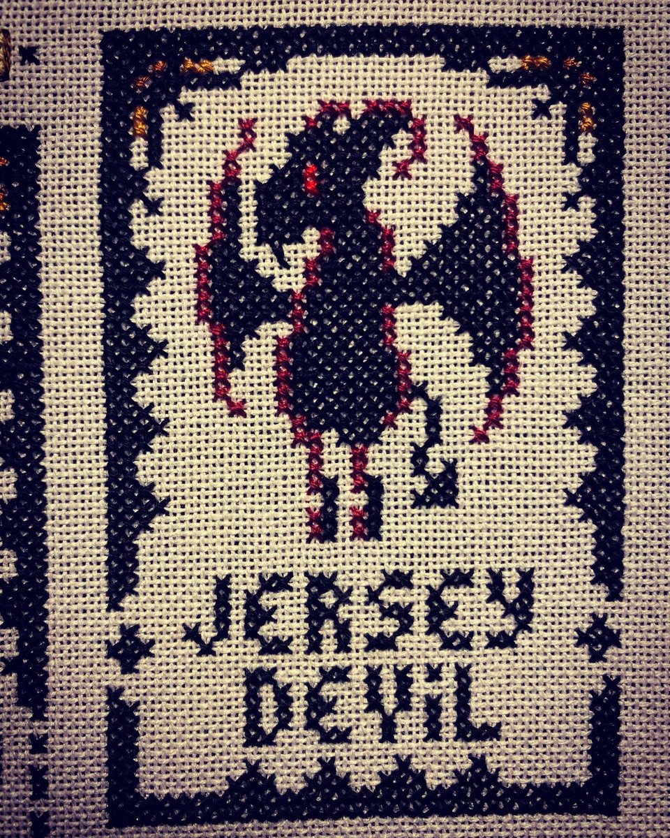 RoguexStitches's tweet photo. And the next #cryptid is up and it’s the #JerseyDevil he’s a cute little guy who is a little pudgy and I love him dearly.
#cryptidsal by The Witchy Stitcher
Fabric: 28ct Vanilla Latte from @bestitchme
#crossstitch https://t.co/mVzTerrSTw
