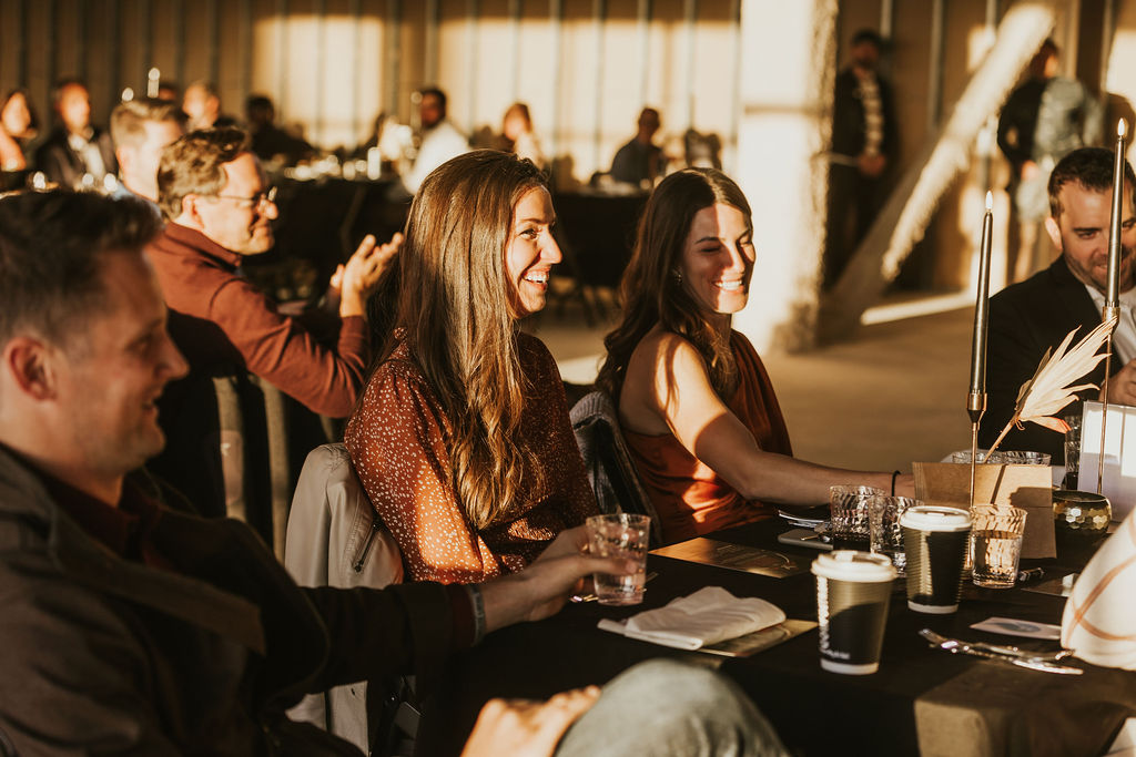 _weareunseen's tweet image. Fall Fire 2021 🔥 

Thank you to M. Schleif Photography for capturing the glow of this community and this event. Another thank you to all who came to Fall Fire—we're so thankful for you and your support of Unseen. #FallFire #weareunseen #endhumantrafficking #fargo