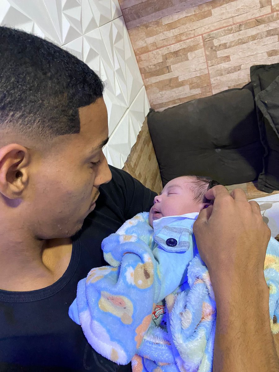 Reidomel71's tweet photo. Eu quero ser pra você oque o meu PAI é pra mim, um autêntico PAI em todas as formas de ser, TE AMO DEMAIS MEU FILHO 😍😍🥰🥺💙⚽️ https://t.co/67kxkaXo6e