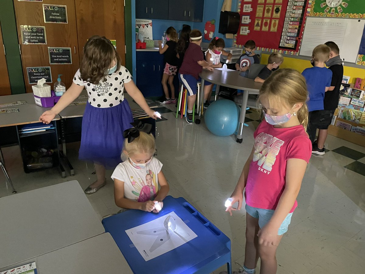 Tina Jones tweet media