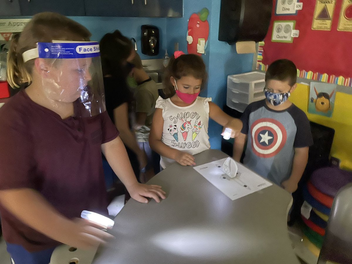 Tina Jones tweet media