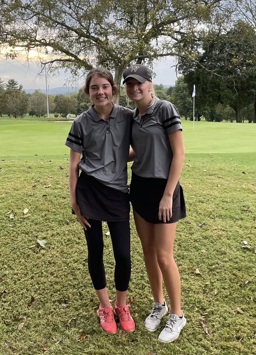SWHSLadyGolf's tweet image. Round 1 of the State Tournament is in the books. @sydneymgolf goes 84 this morning and @ainslee_cruce shoots 78 this afternoon. We are ready for Round 2 tomorrow. GO LADY SPARTANS ⛳️🏌️‍♀️
