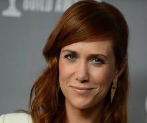 кристен цуй. кристен уиг 2023. кристен цуй. кристен вииг wiig. кристен уиг.