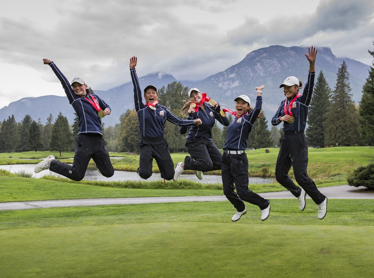 ⛳️ GOLF | UBC Women's Golf has successfully defended their @CanadaWest title as they are the 2021 conference champions! 📸 @BobFridImages 📣gothunderbirds.ca/news/2021/10/5…