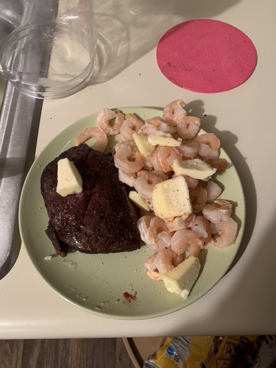 MyKetoRecovery's tweet photo. My air fryer adventure with steak. Just how I like it. #keto #airfryer #steak #shrimp #ketorecovery #myketorecovery https://t.co/T8QuUUK44W