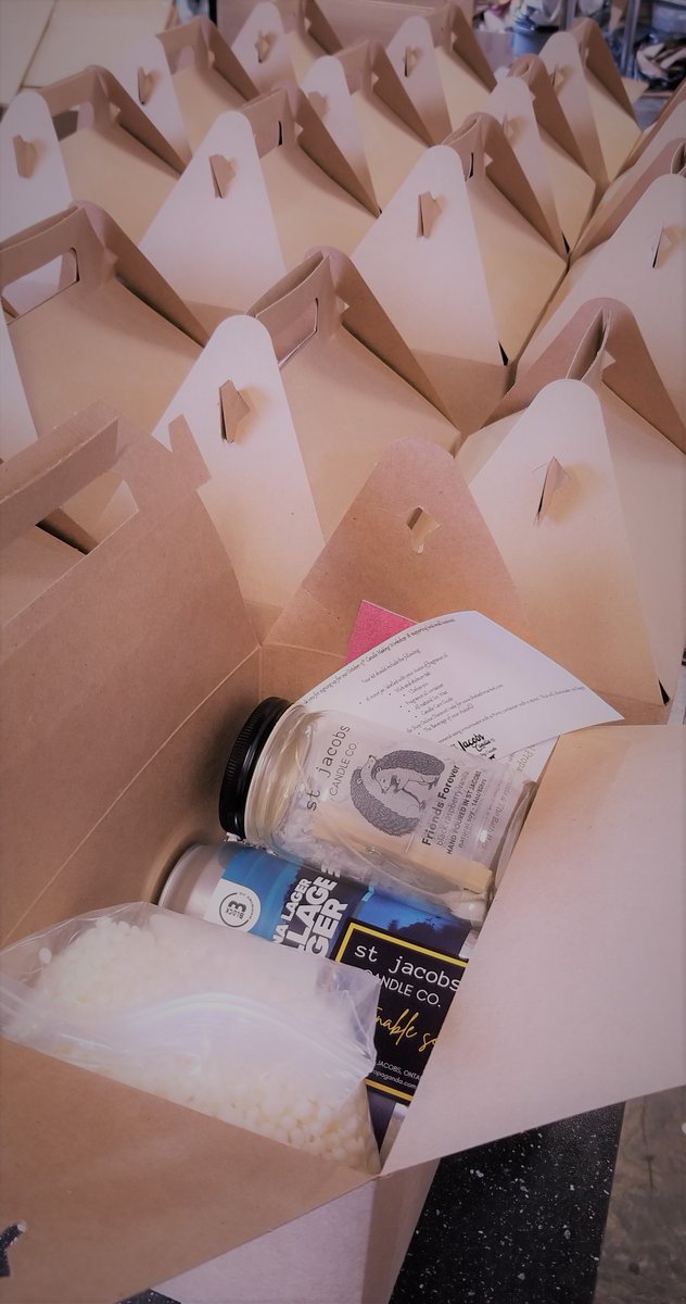 candle_jacobs's tweet image. Excited to host another #CandleMakingWorkshop for #Google. Want a fun #teambuilding event? DM us. Workshops take place over Zoom. We send Candle making kits to your employees along with fun refreshments - these folks were lucky enough to get Canada's best craft beer @BlockThree