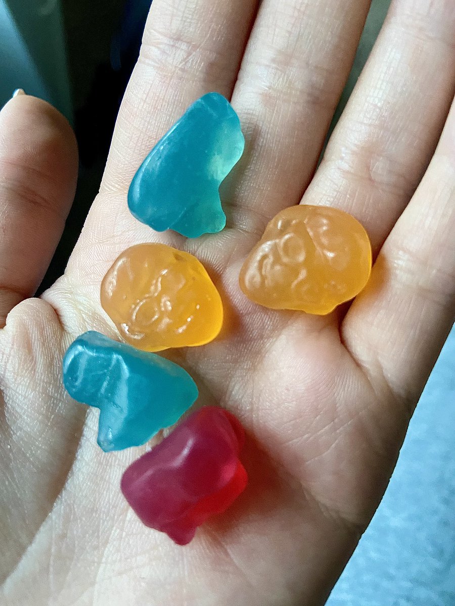 2133Dani's tweet photo. @BettyCrocker girl what the fuck, type of crock shit Scooby snacks are these 🤨🤨 https://t.co/LC6dCMoOZ3