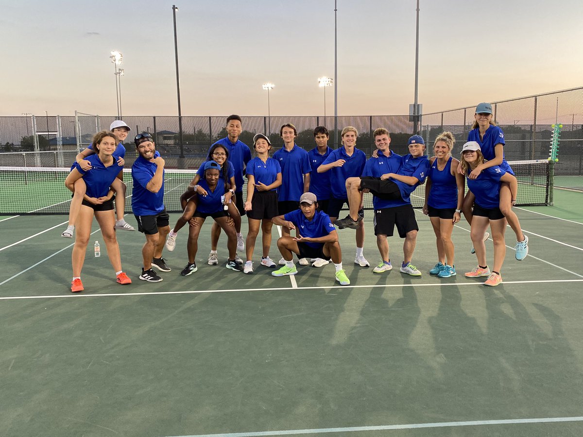 Pioneer_Tennis's tweet image. LET’S GO BOS!!  Undefeated District 3-6A Champions!  The Pioneers defeated Paschal 16-3 to seal the district championship.           #bosproud #feelgoodplaygood  @boswellhs @emsisdathletics @BosPioneerPress