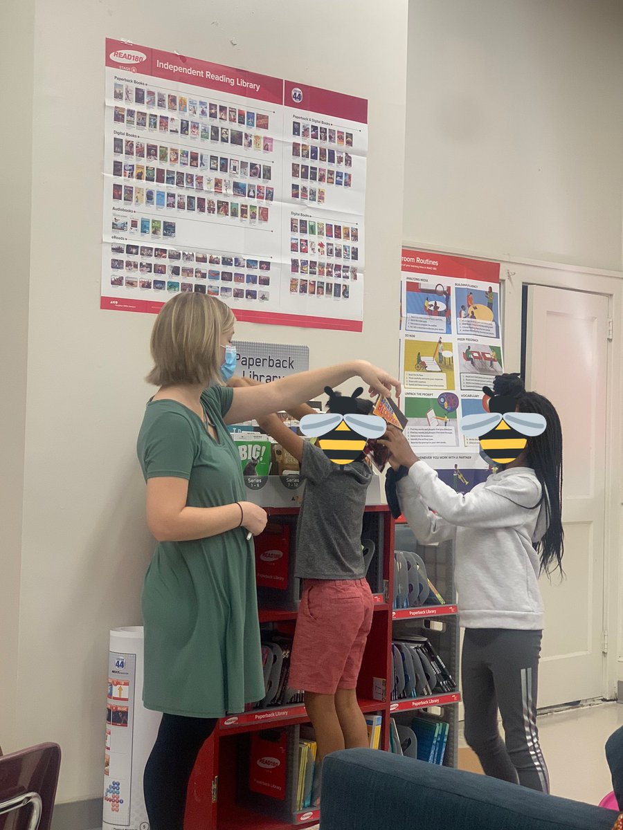 MsSmall2016's tweet photo. Ms.Bull is rocking #system44 & intervention WIN block-What I Need~The 🐝🐝 love ❤️ learning, 📚, 💻, & sharing what they are reading!! @MorrisBrandonES @HMHCo @DrLisaHerring
@jbland100 @mbpcaps @SparkyTeach @apsupdate @dan_a_sims @SuLambCoach @SEL_APS @APSBrandonBees https://t.co/iuSXJSLUOg