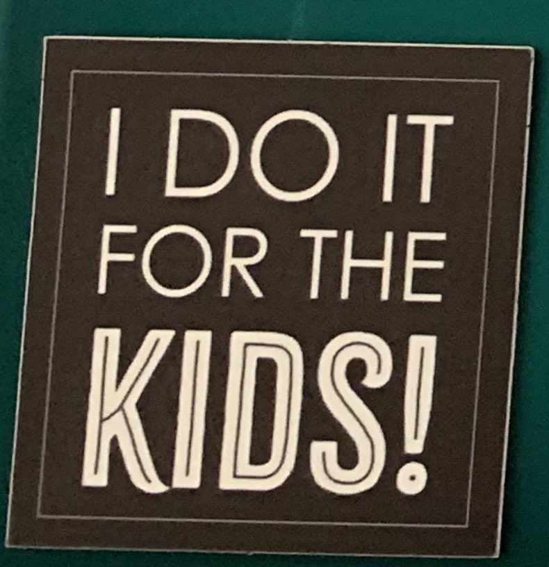 A3: #K12PRChat
Thanks <a href="/andreagribble/">𝑨𝒏𝒅𝒓𝒆𝒂 𝑮𝒓𝒊𝒃𝒃𝒍𝒆</a> for the sticker 😎