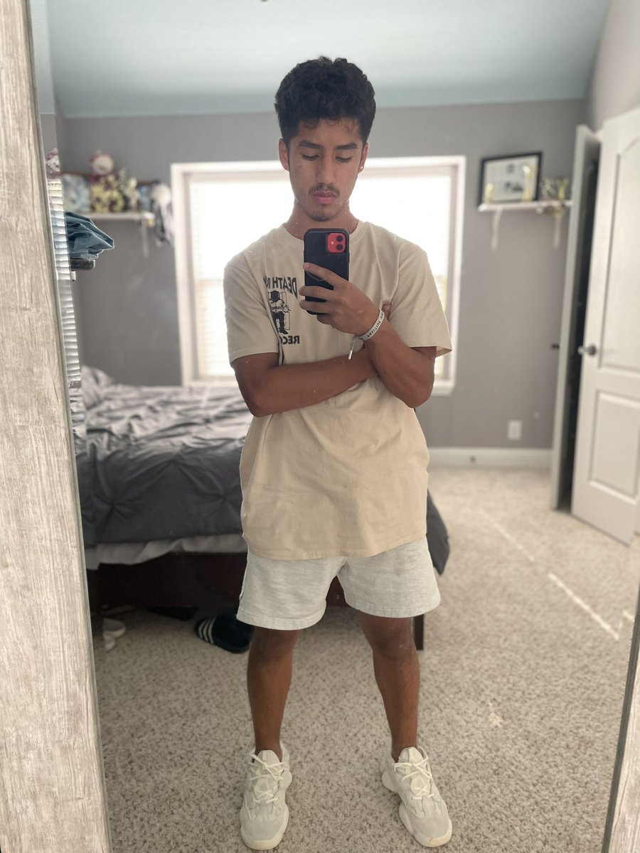 214noe_'s tweet photo. shawty trifling 😅 https://t.co/8RV7QKQ6T9