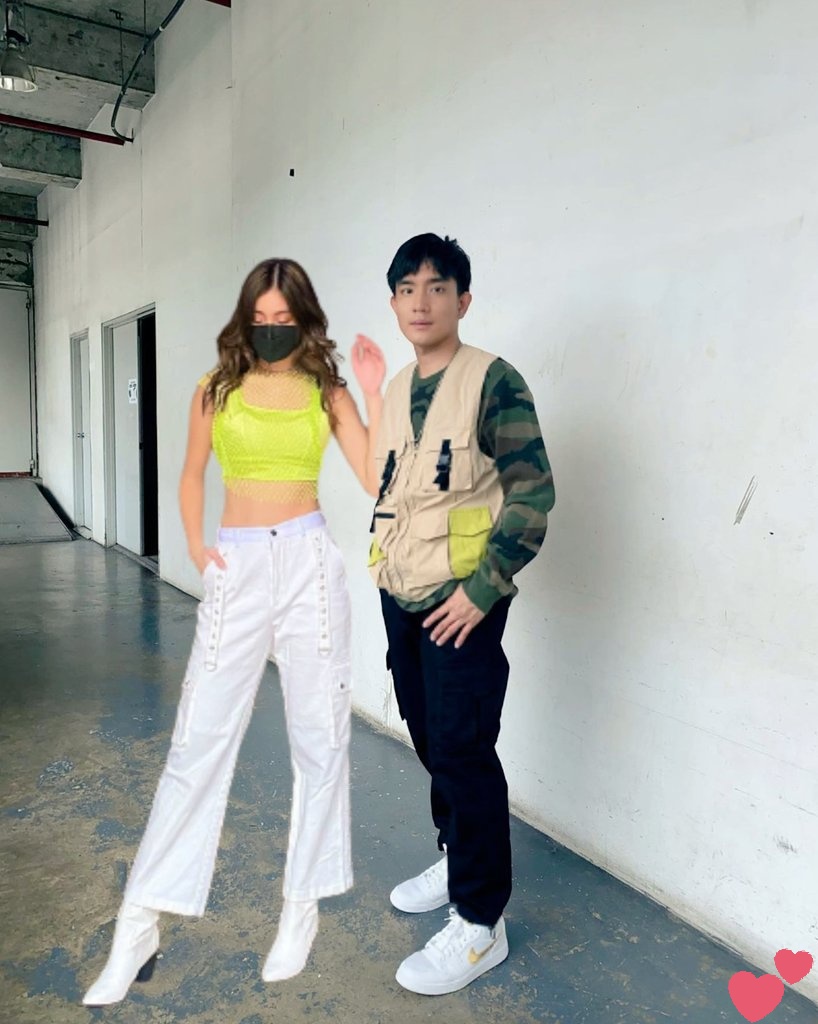 rlphmnd's tweet photo. low quality but you're @ralphhmalibunas
@amandaazamora char haha
#RalphManda β’ #RalphMalibunas β’ #AmandaZamora https://t.co/yaALxYFUkG