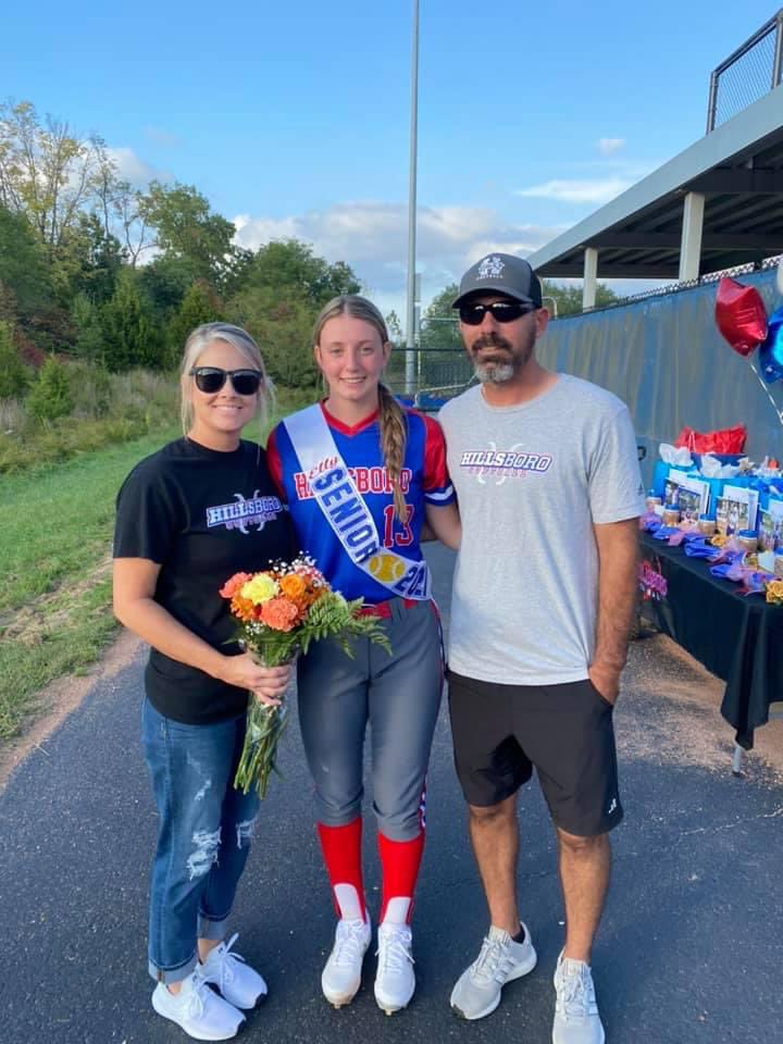 Elly Eckrich (@eckrichelly) on Twitter photo A big thank you to all of the moms and my teammates for such a great Senior Night! And a big thank you to my awesome coaches that have made the last 4 years so great! I have loved being apart of the Hillsboro softball family!💙🥎 <a href="/Hboro_SB/">Hillsboro Softball</a> A big thank you to all of the moms and my teammates for such a great Senior Night! And a big thank you to my awesome coaches that have made the last 4 years so great! I have loved being apart of the Hillsboro softball family!💙🥎 <a href="/Hboro_SB/">Hillsboro Softball</a>