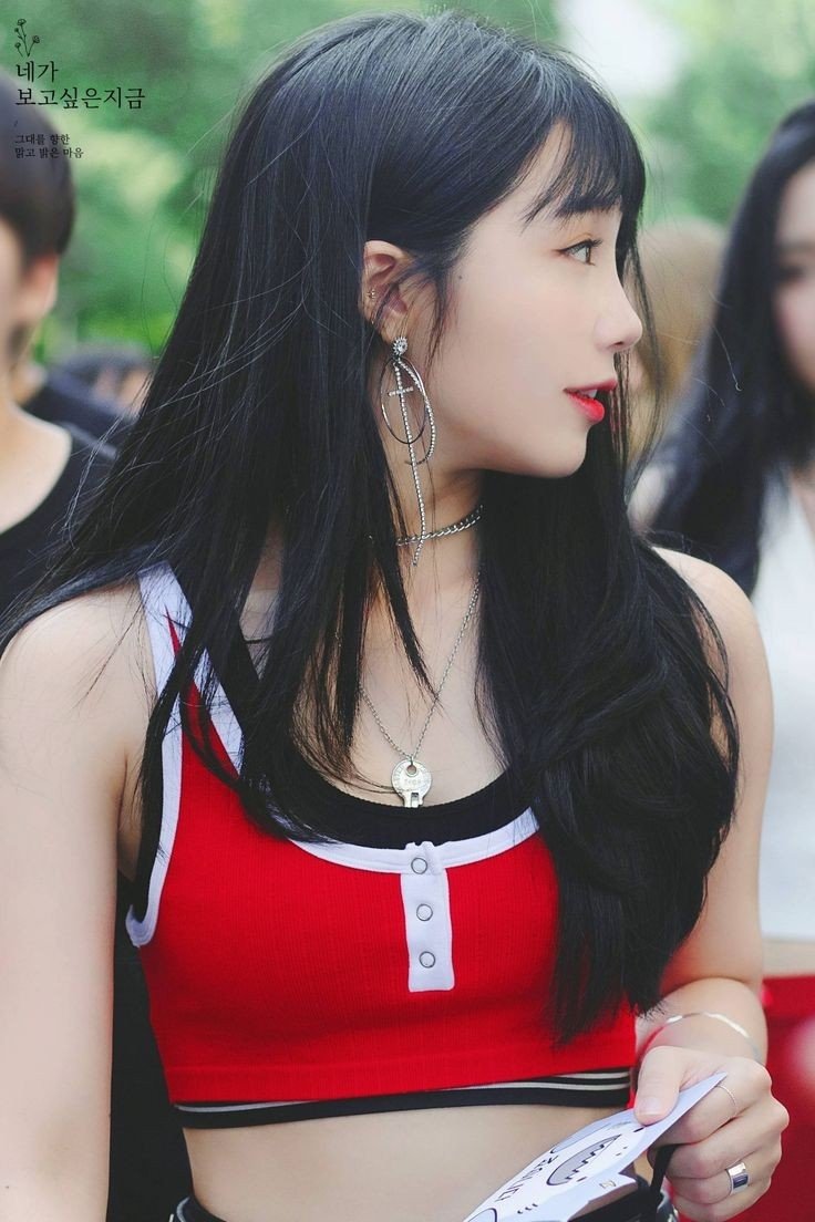 —Hasta ahora todo el día se lo había pasado con <a href="/JxhnnySuhB/">Johnny;</a> disfrutando del festival, moviéndose de escenario en escenario para no perderse ningún concierto.— #Rolbandchella21