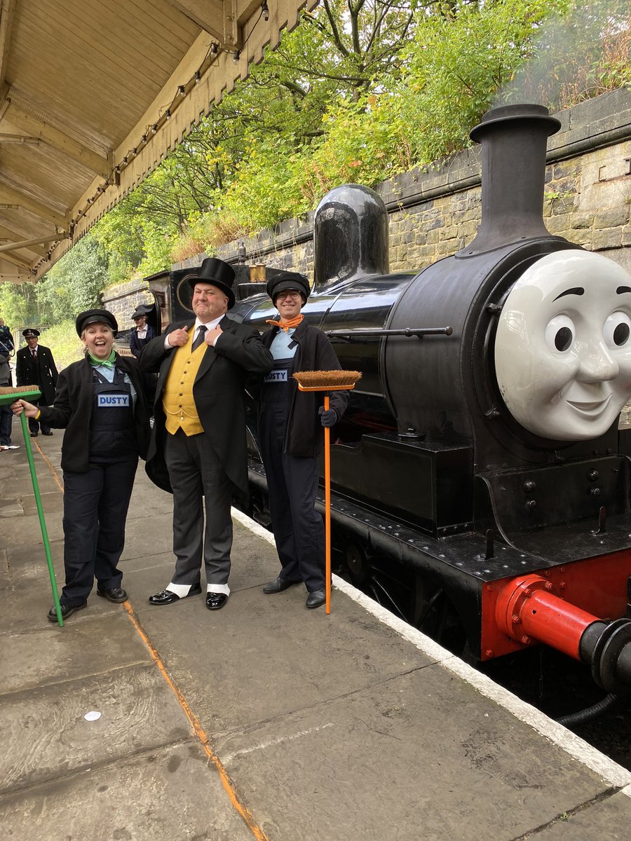 AffectedSpecial's tweet photo. #TheFatController joined by #RustyandDusty posing with Douglas during a wonderful weekend #Dowt @eastlancsrly @Mattel #NoConfusionorDelay https://t.co/OzOupLlNsY