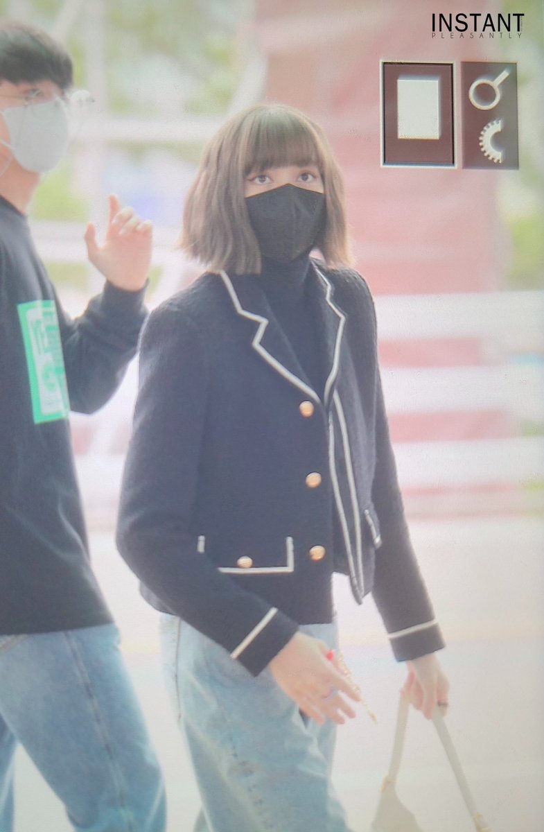 Instant Pleasantly tweet media