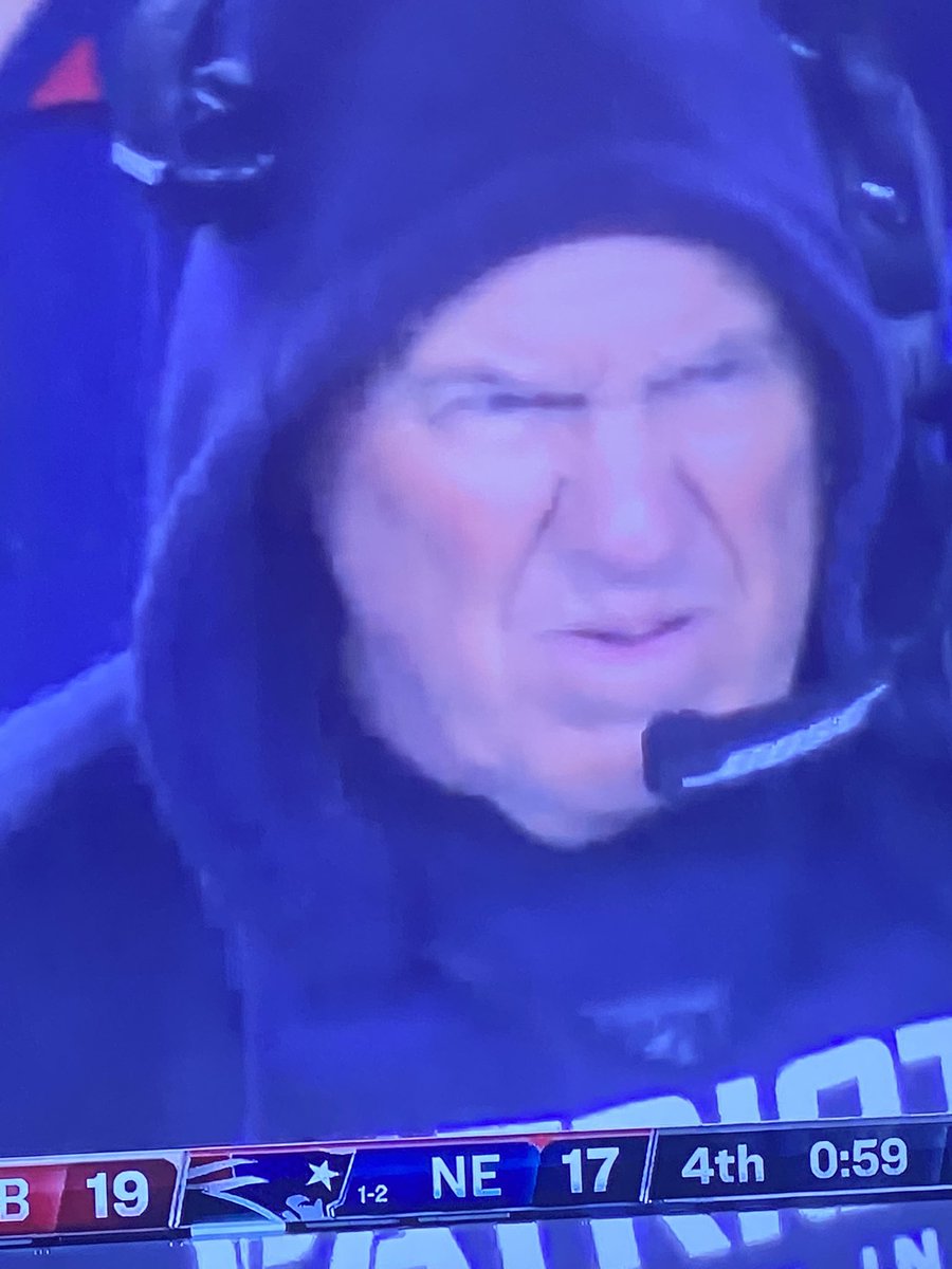 akhubba98's tweet photo. I didn’t know they made another Halloweentown @Patriots https://t.co/rSvFjcUTCE
