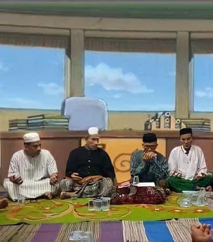 ewanroslan13's tweet photo. Menghadiri kenduri tahlil Kurama https://t.co/Rk9XcVZThb