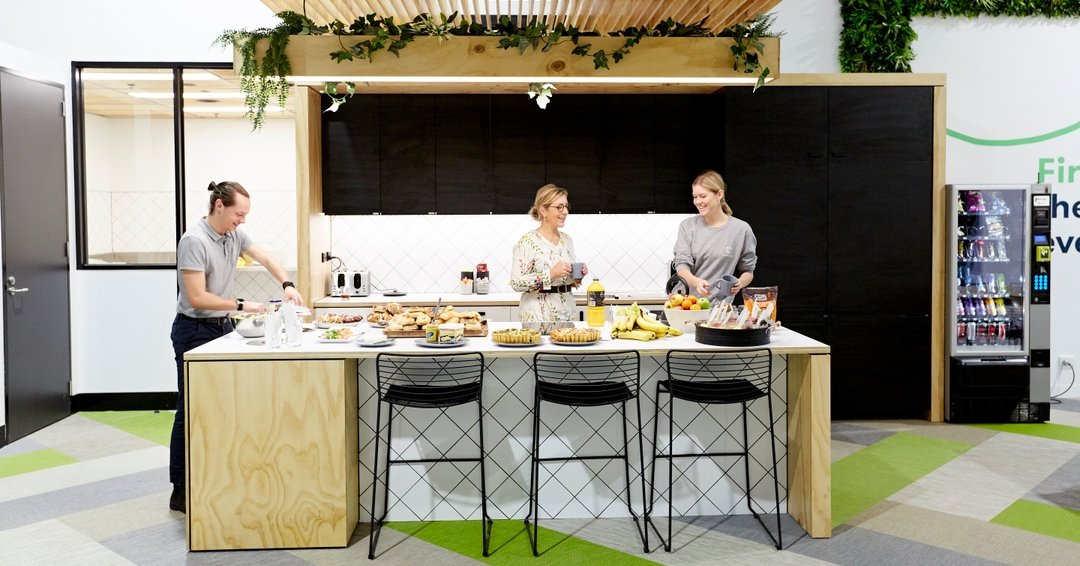 ClikCollective's tweet photo. A peak into our #community breakfasts... 🥯🍞🍊   
​
Needless to say, we love putting these on for our members and we have a feeling they love them too 😉 #coworking https://t.co/SvHJ79uLqm https://t.co/fmeazaAosn