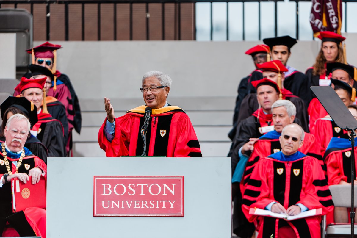 BU_Tweets's tweet photo. After the pandemic postponed the Class of 2020's Commencement, we invited them back to give them the send-off they deserve. Congratulations, #BU2020! Today was for you! #ProudtoBU https://t.co/KomtvM2d5Y