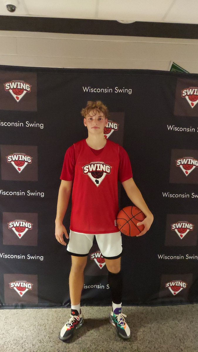 WISwingFallball's tweet photo. 2022 G Colin Terpstra scored 16 in the 2nd half as Clemson beat North Carolina. https://t.co/2BoQB83WVa