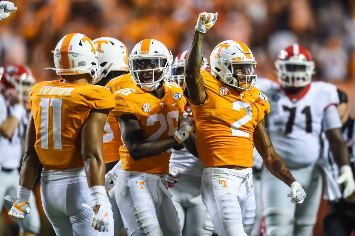 KalebSpencer8's tweet photo. Blessed to receive an offer from the University of Tennessee #GoVols 
@CoachNice_LCA @LifeChristianFB @coachscott33 @CoachHalzle https://t.co/H3Inf18Dhe