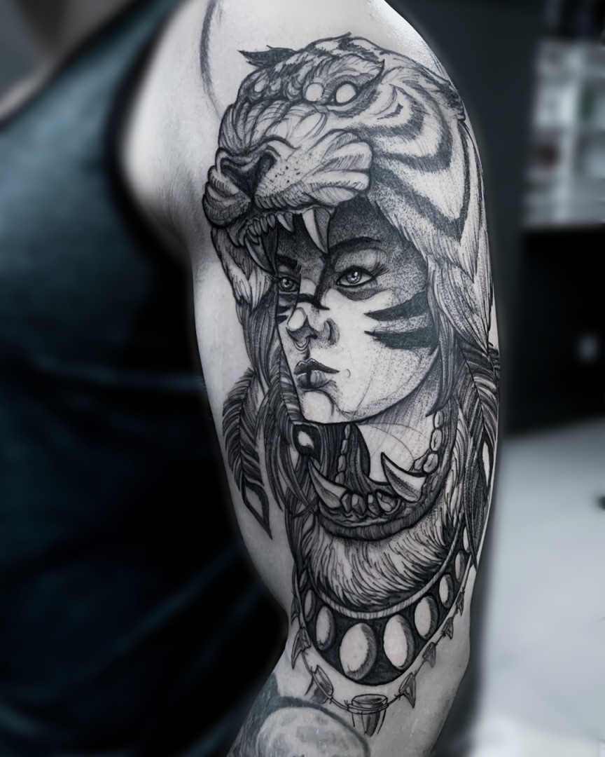 Tattoaria's tweet photo. Se liga nesse trampo do @guilhermevargastattoo que sinistro 👏👏👏 Bora man... https://t.co/QyjptH08BK https://t.co/b79QEySjte