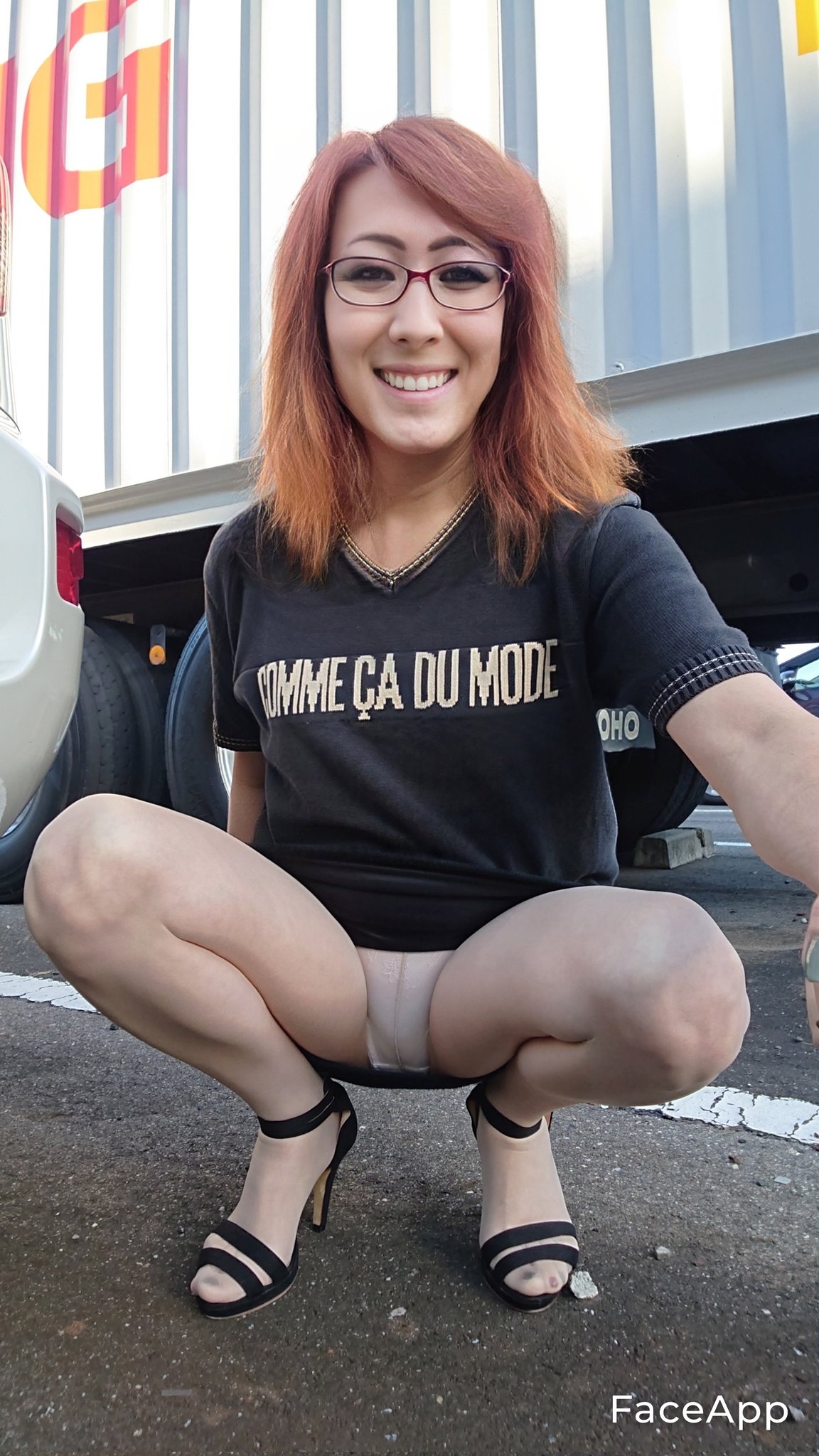 熟女のミニスカ・パンチラ画像 