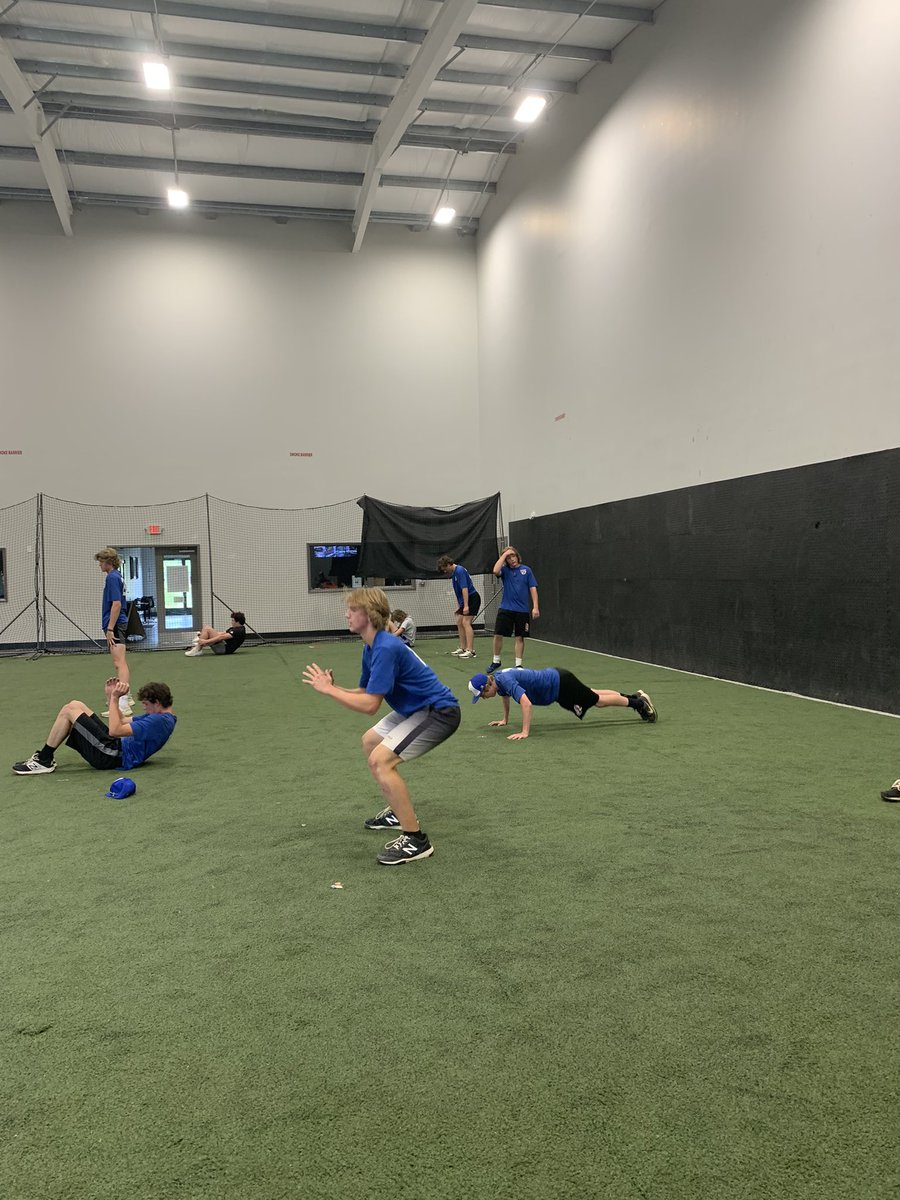 Hustle Factory 18U Omegas tweet media