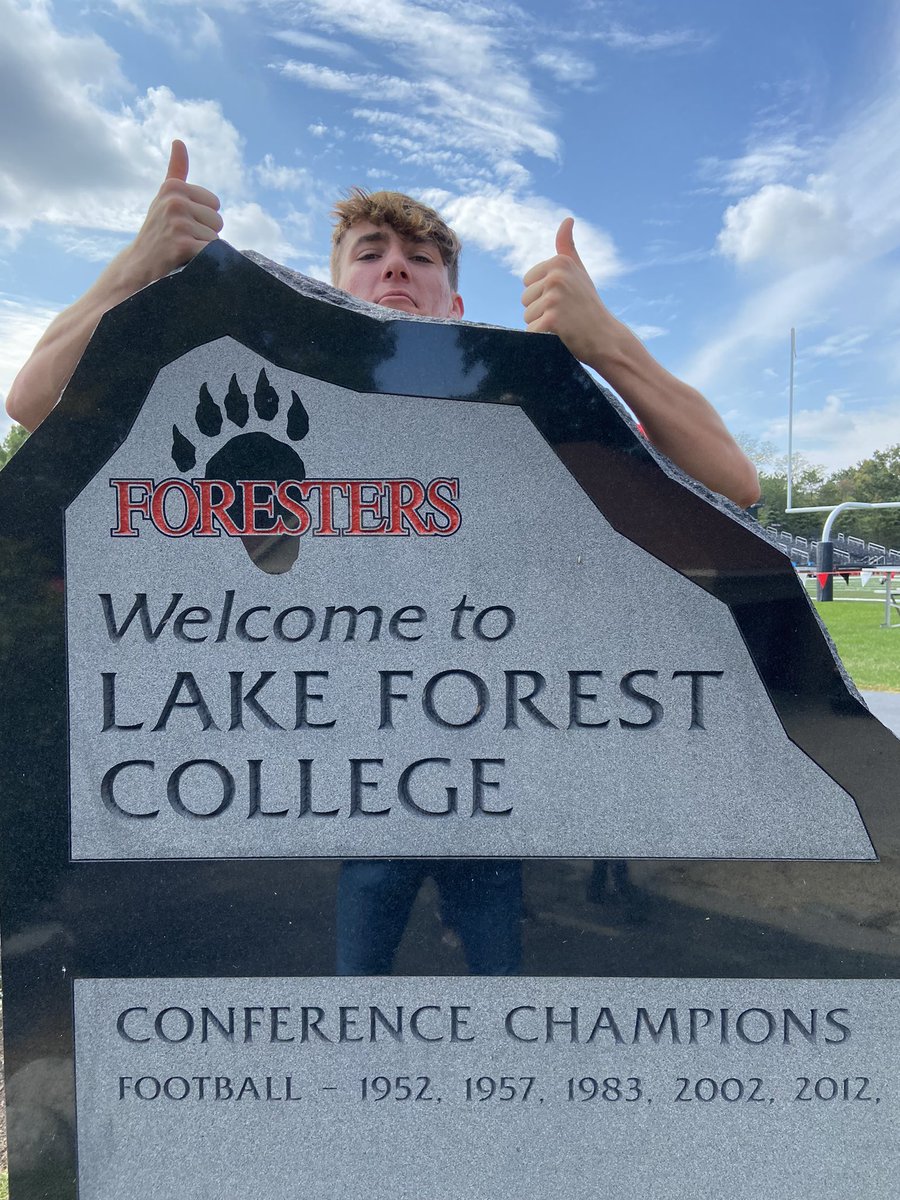 Very great full to be apart of the Lake Forest College game day visit! <a href="/LFCollege/">Lake Forest College</a> <a href="/Coach_Butts/">Luke Butts</a> <a href="/DeepDishFB/">DEEP DISH FOOTBALL</a>