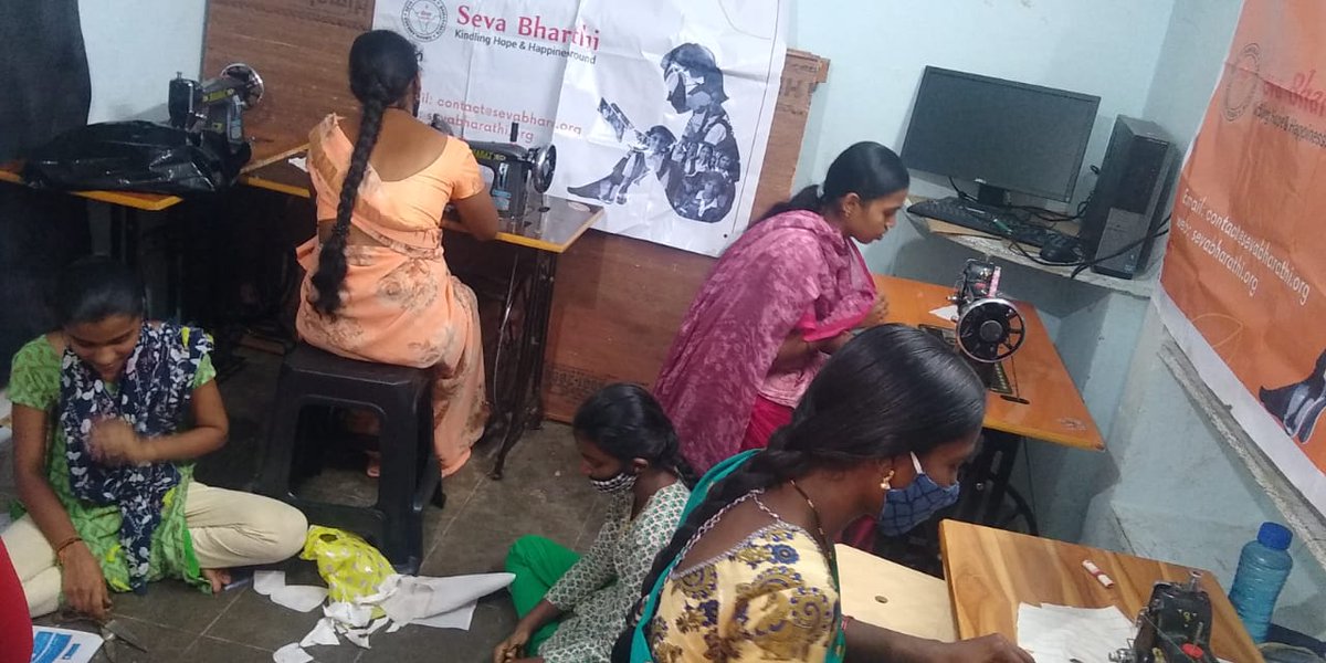 run4agirlchild's tweet photo. @sevabharathitg Kaushalam (skill development) center at Shaikpet, Hyderabad.
#KishoriVikas #RunFofAGirlChild
#SkillDevelopmemt https://t.co/duboGN97Oa
