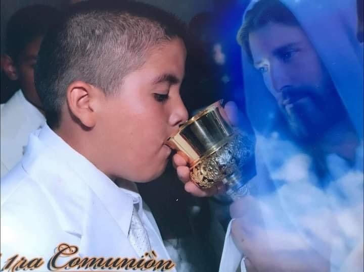 MexicoMagico's tweet photo. Como voy a dejar de tomar si diosito fue quien me envicio 🥰😇 https://t.co/UCr5FONVCj