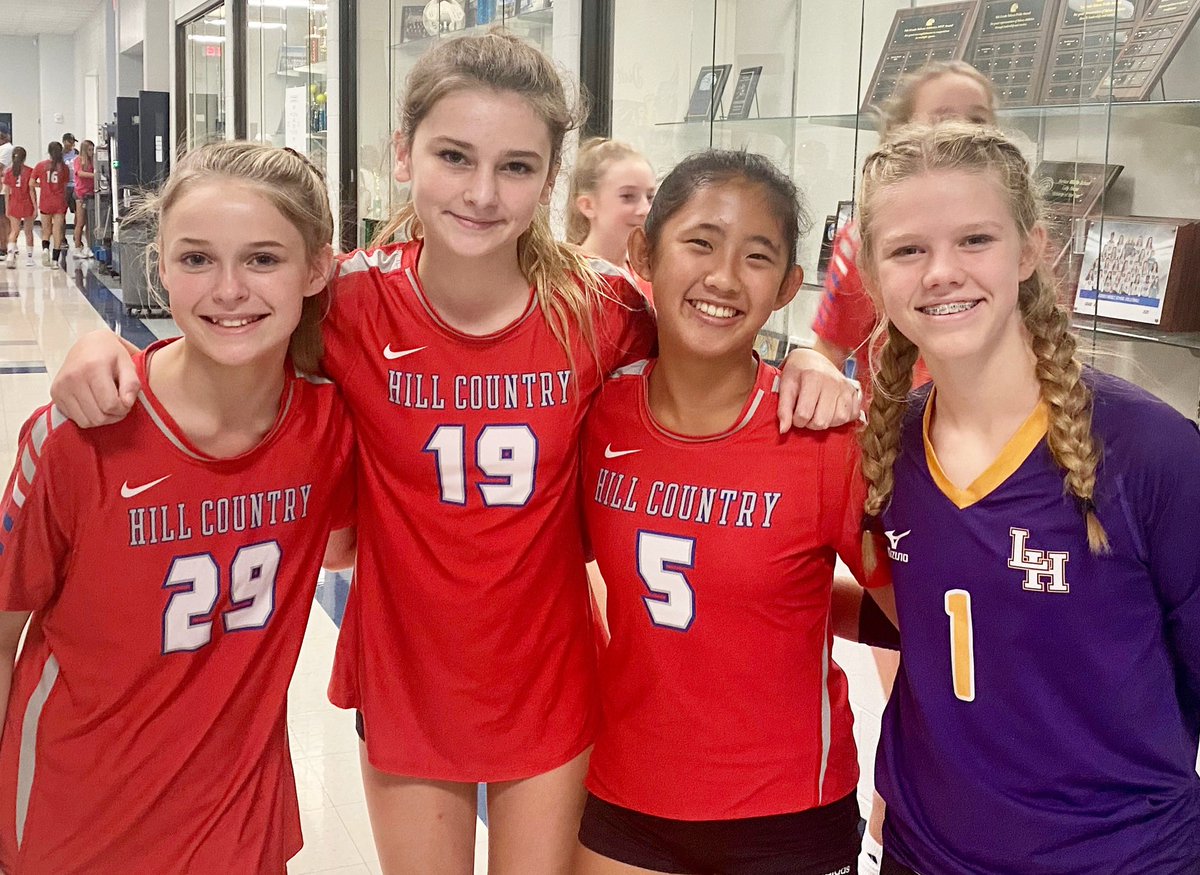 We 💚 school season! Keep sending your pics and vids to media@rootsvb.org 🤞🏼 #weareroots #rootsrundeep #rootsvb🤞🏼